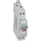 DX3 IS 2P 40a A voyant