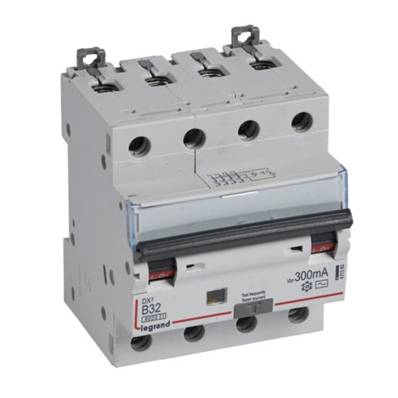 DX3 4P b32 6000a AC 300ma 4m