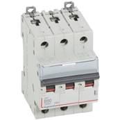 DX3 3P b50 6000a/10ka