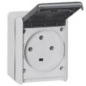Socle saillie 3P+T ip 447