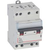 DX3 4P C25 6000a/10ka 3m