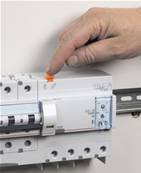 DX3 bda 4P 125a F reglable