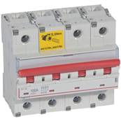 DX3 IS A declench. 4P 100a