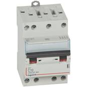 DX3 4P C10 4500a/6ka 3m